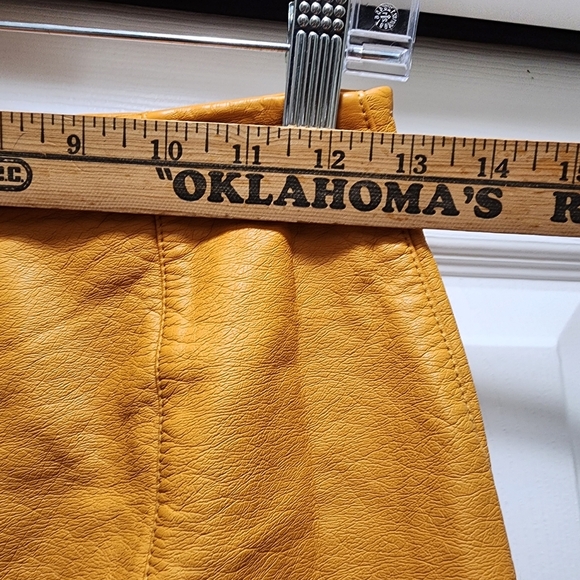 Forever 21 Faux Leather Mini Skirt Size Small Orange Zip Up 25 Inch Waist - Picture 3 of 9